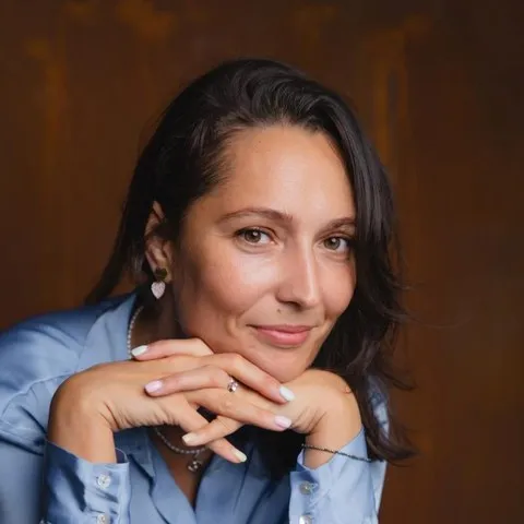 Corina Gheorghe, Director clinic