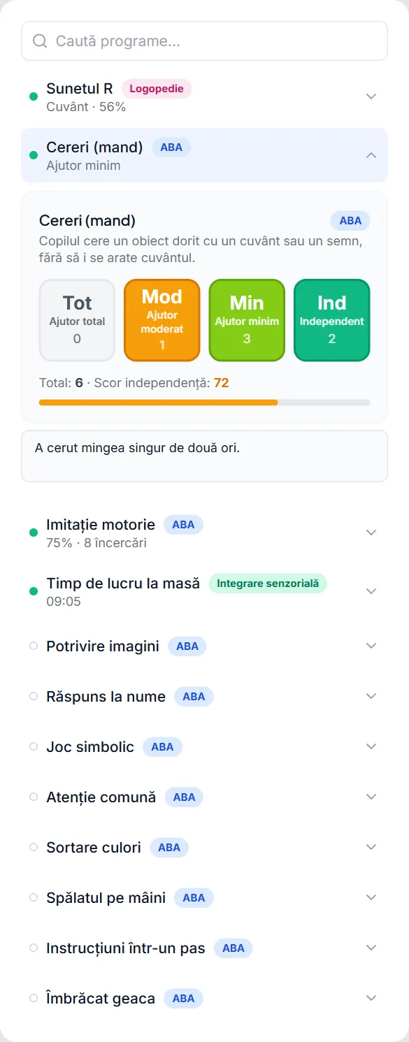 Pe telefon, programul deschis sub rândul lui, notat pe nivel de ajutor